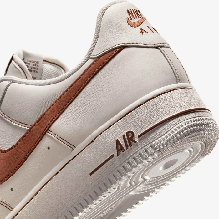 AIR FORCE 1 '07 LV8