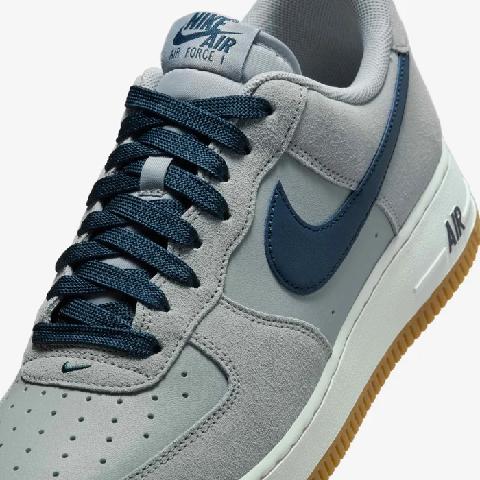 AIR FORCE 1 '07 LV8