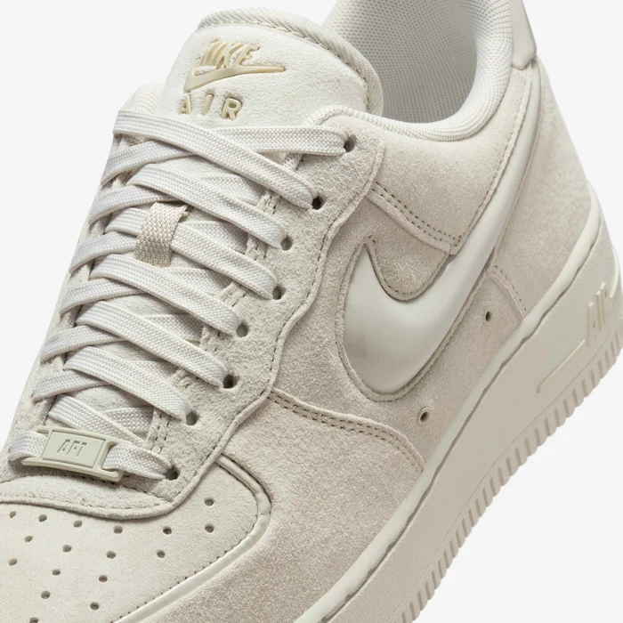 W AIR FORCE 1 07