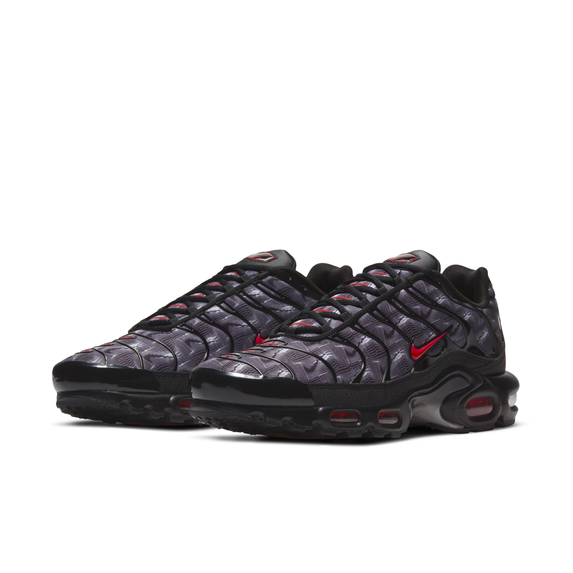 NIKE AIR MAX PLUS