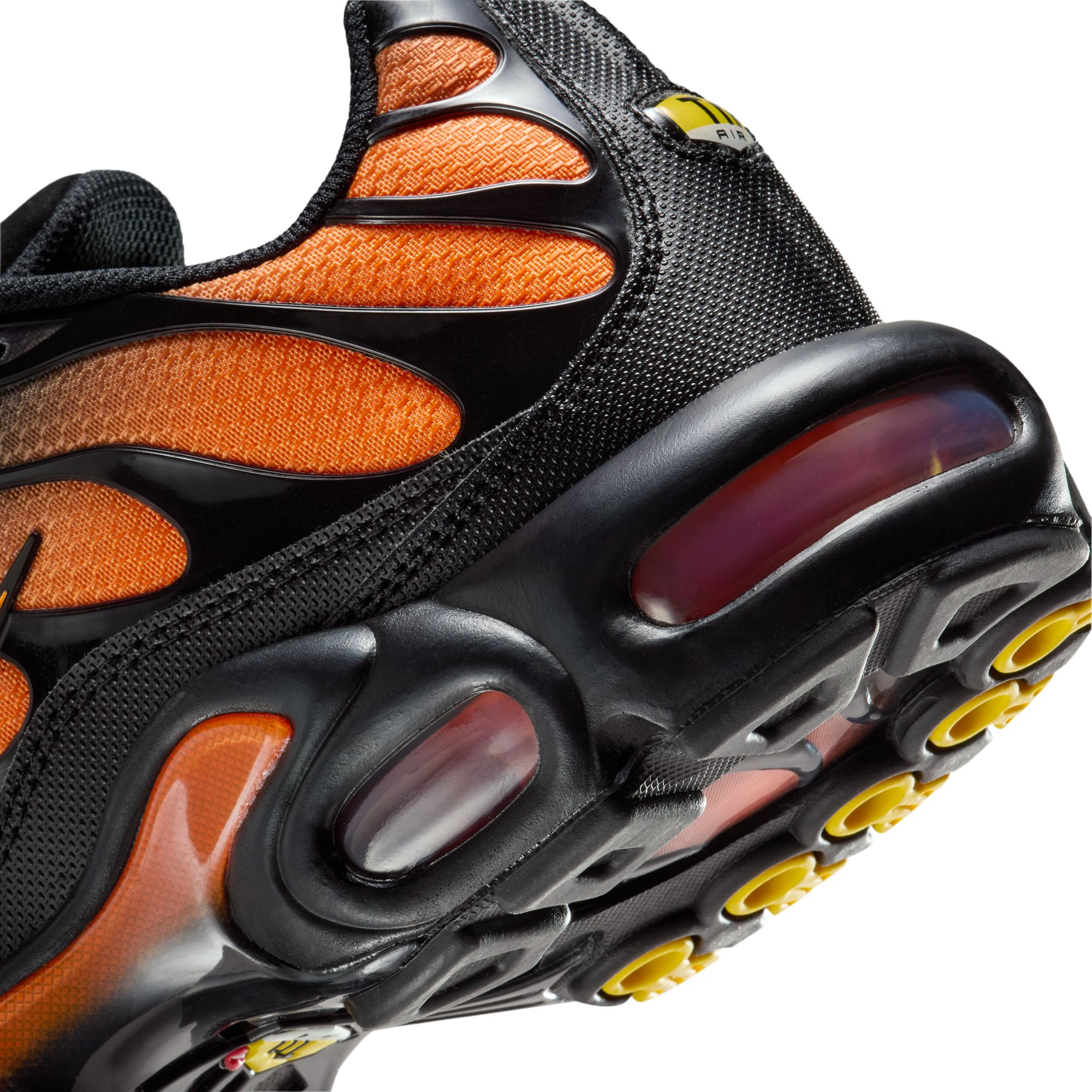 NIKE AIR MAX PLUS