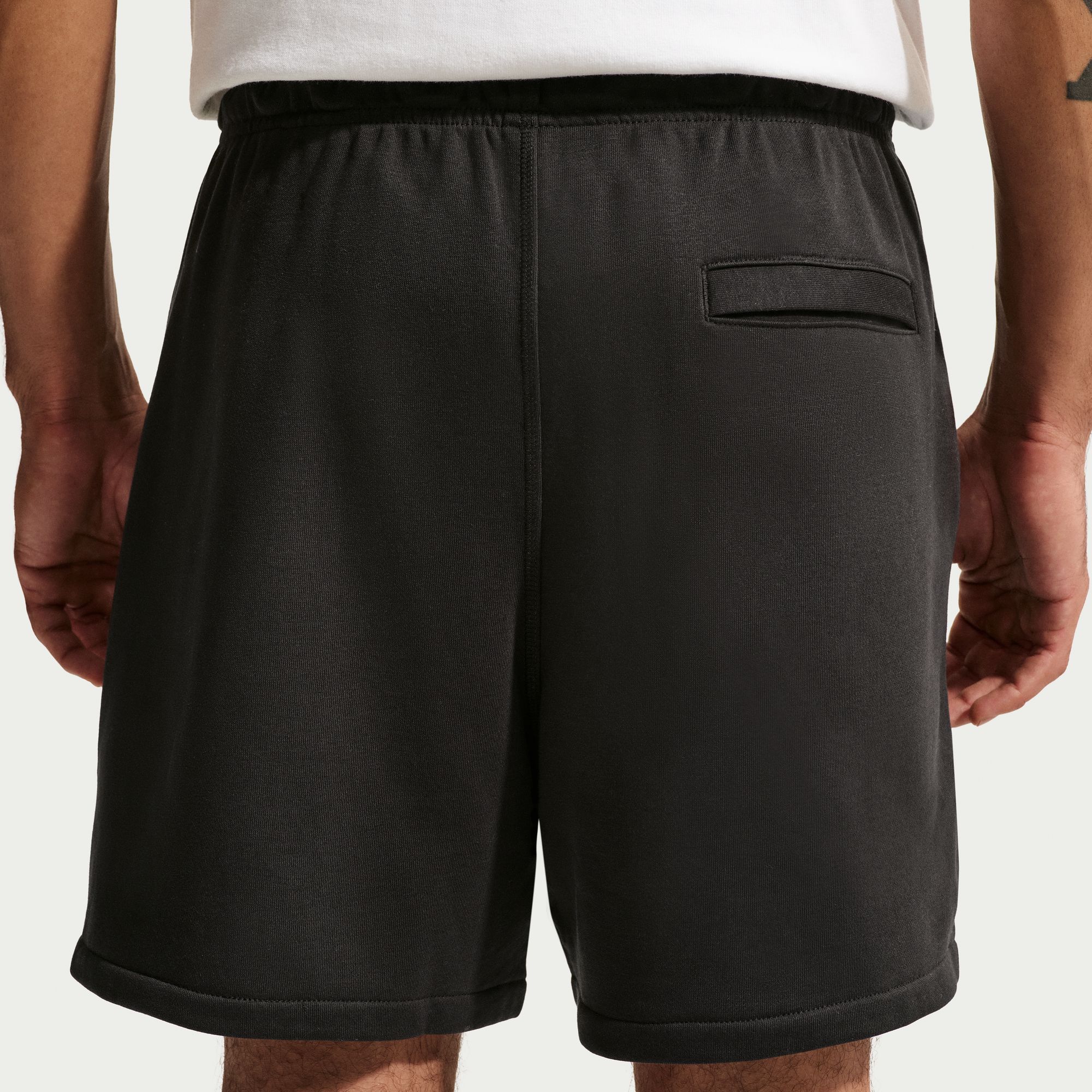M NK CLUB FLOW FT SHORT
