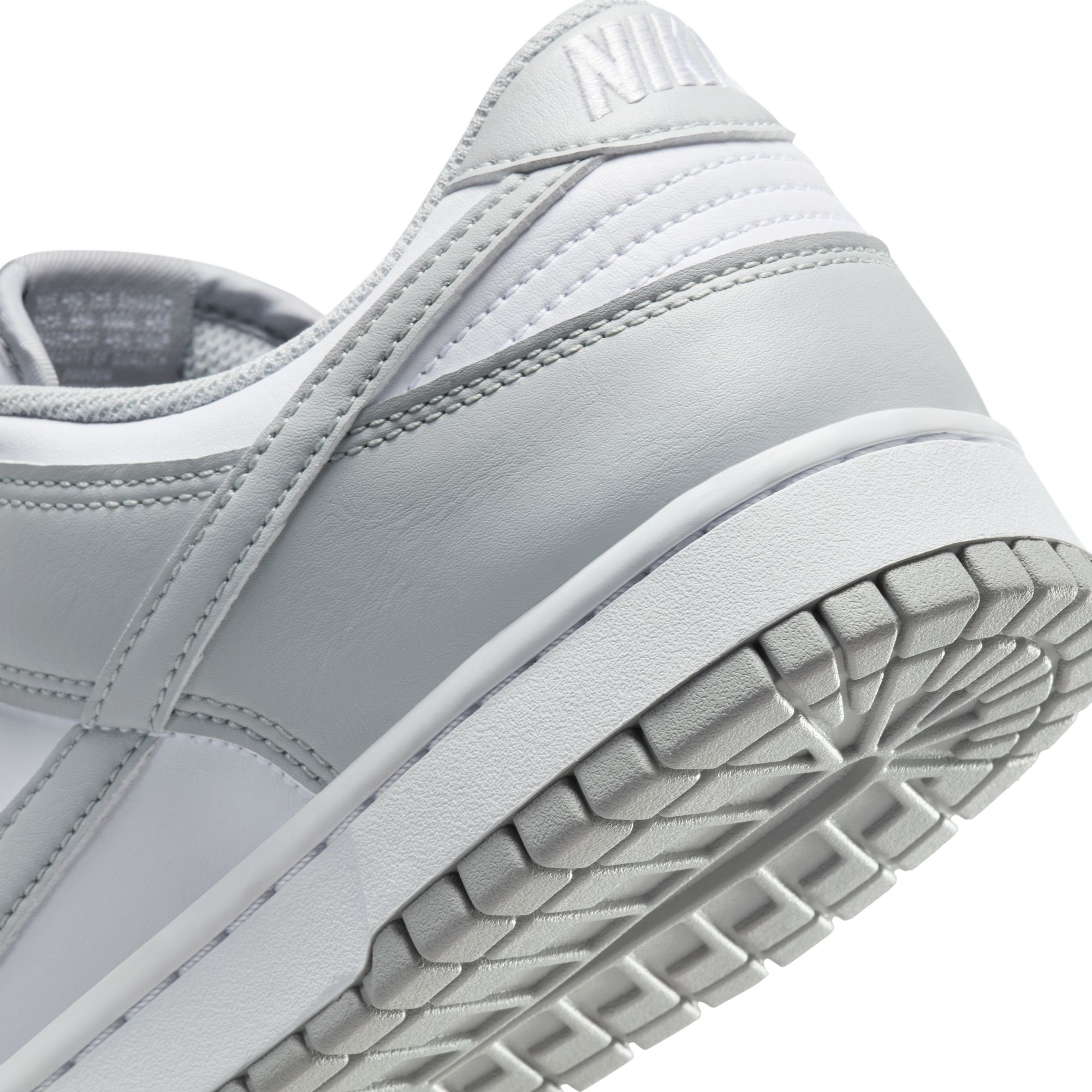NIKE DUNK LOW RETRO