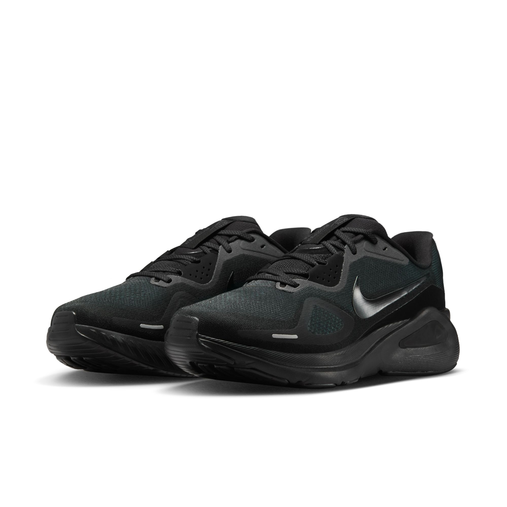 NIKE STRUCTURE 26