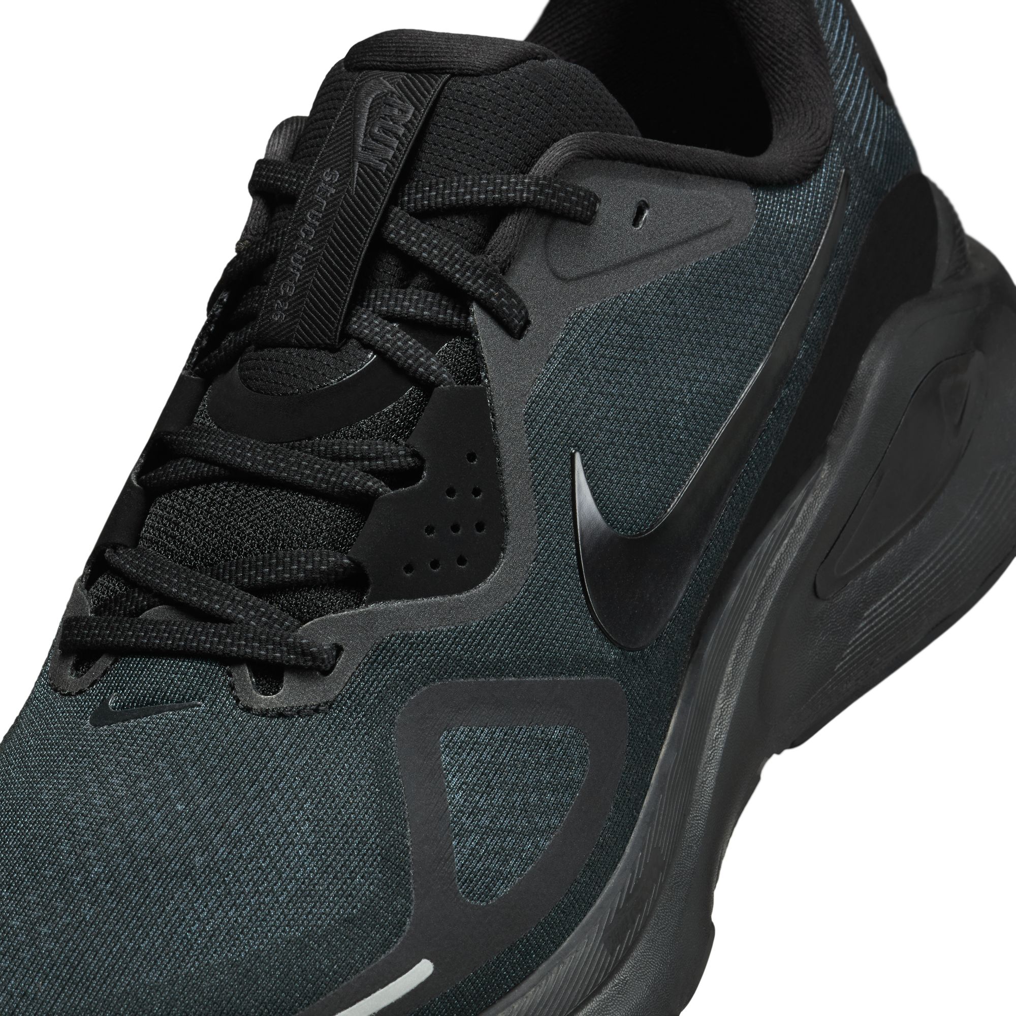 NIKE STRUCTURE 26