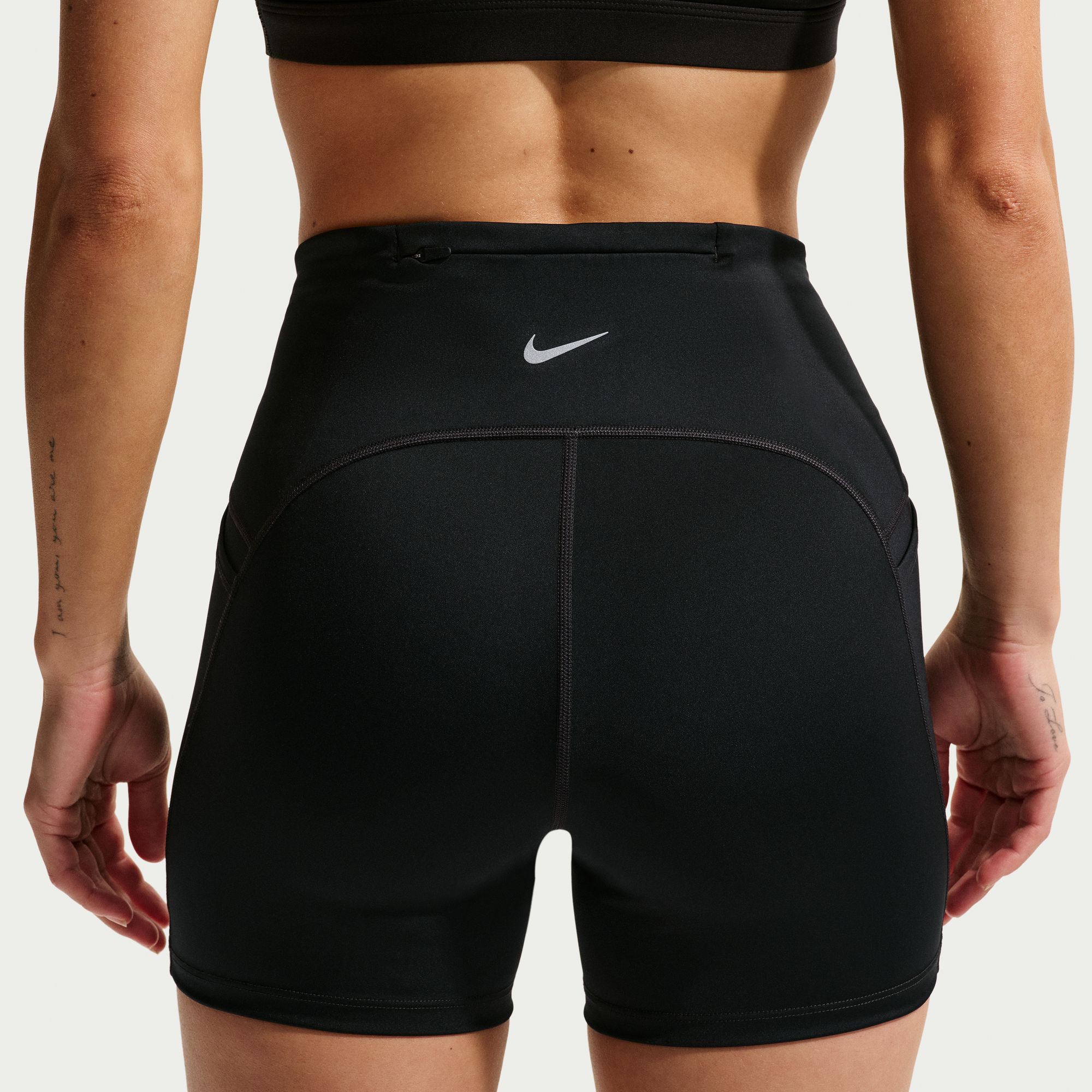 W NK DF SWIFT HR 4IN SHORT