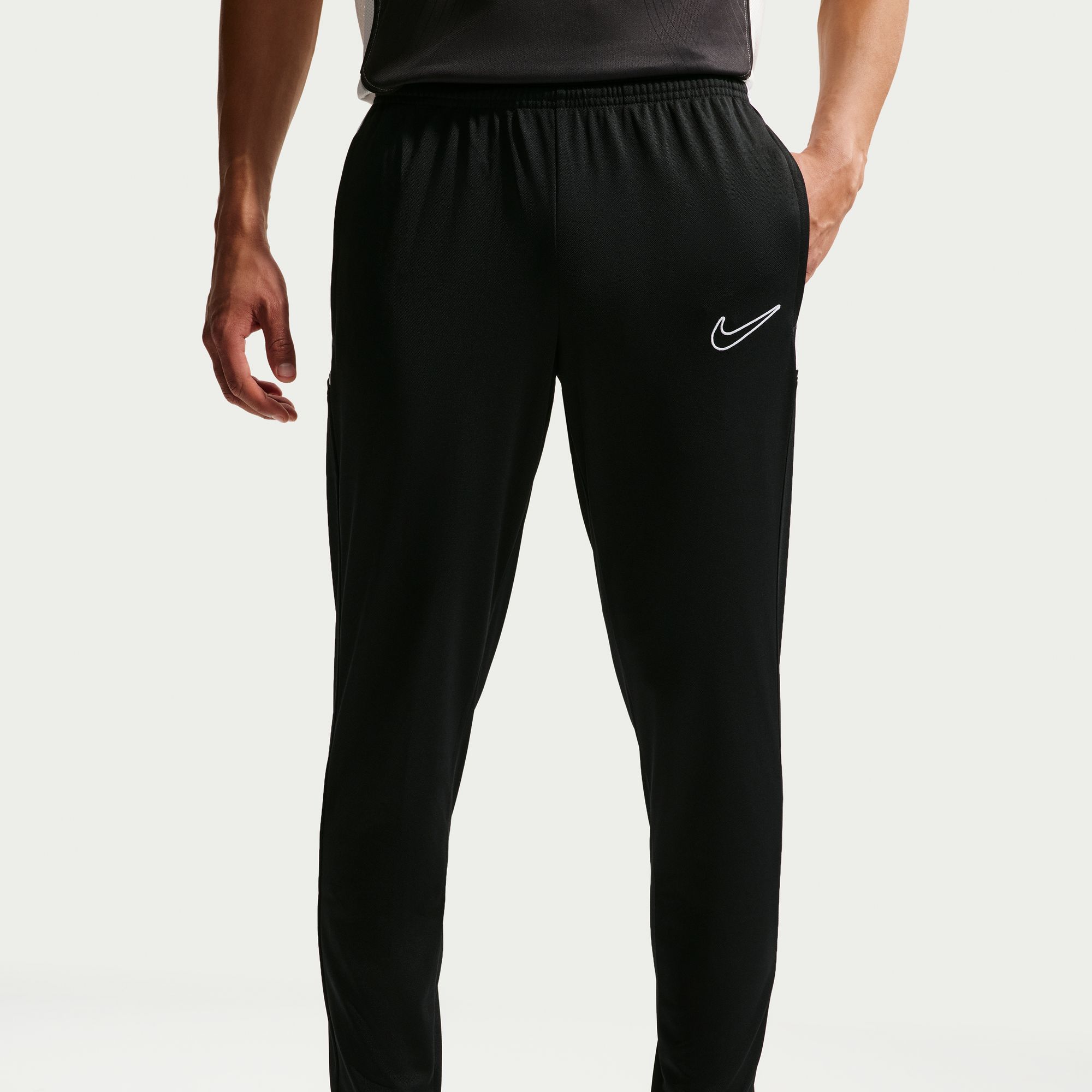 M NK DF ACD25 TRK SUIT BR