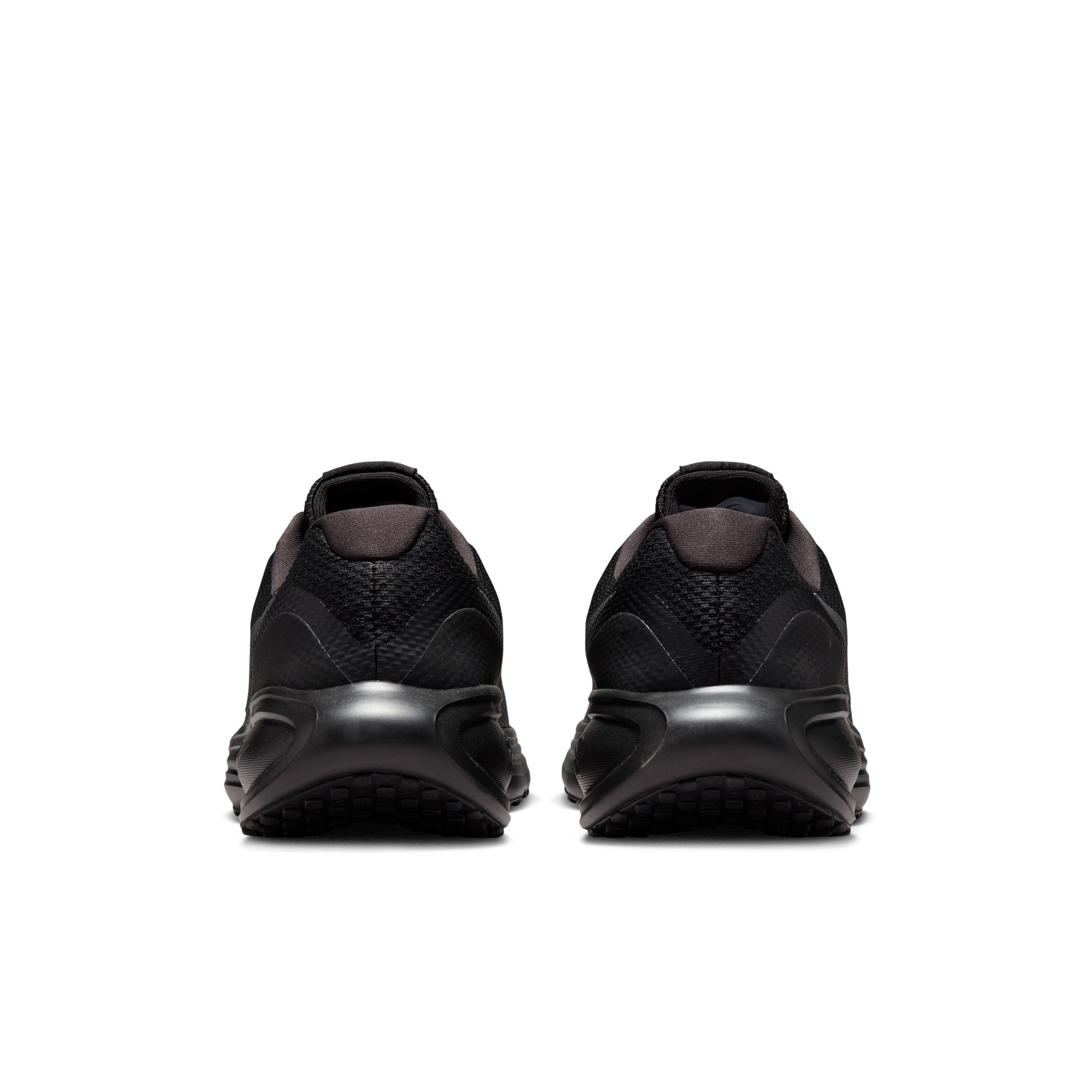 NIKE REVOLUTION 8