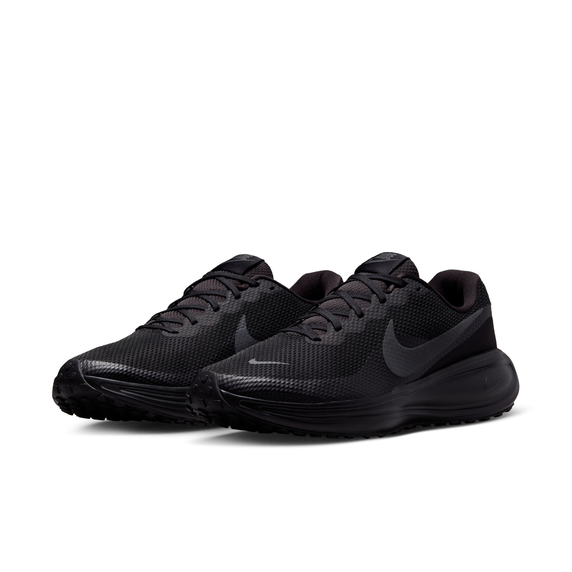 NIKE REVOLUTION 8