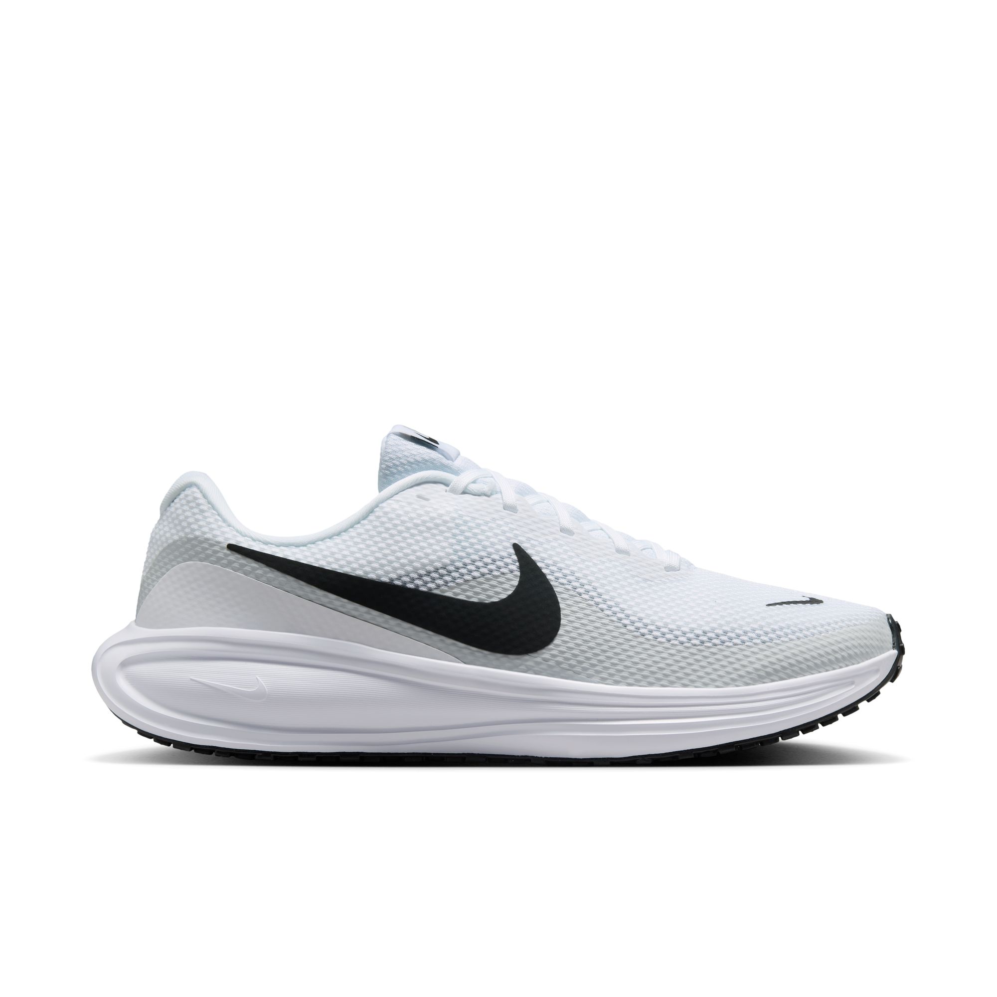 NIKE REVOLUTION 8