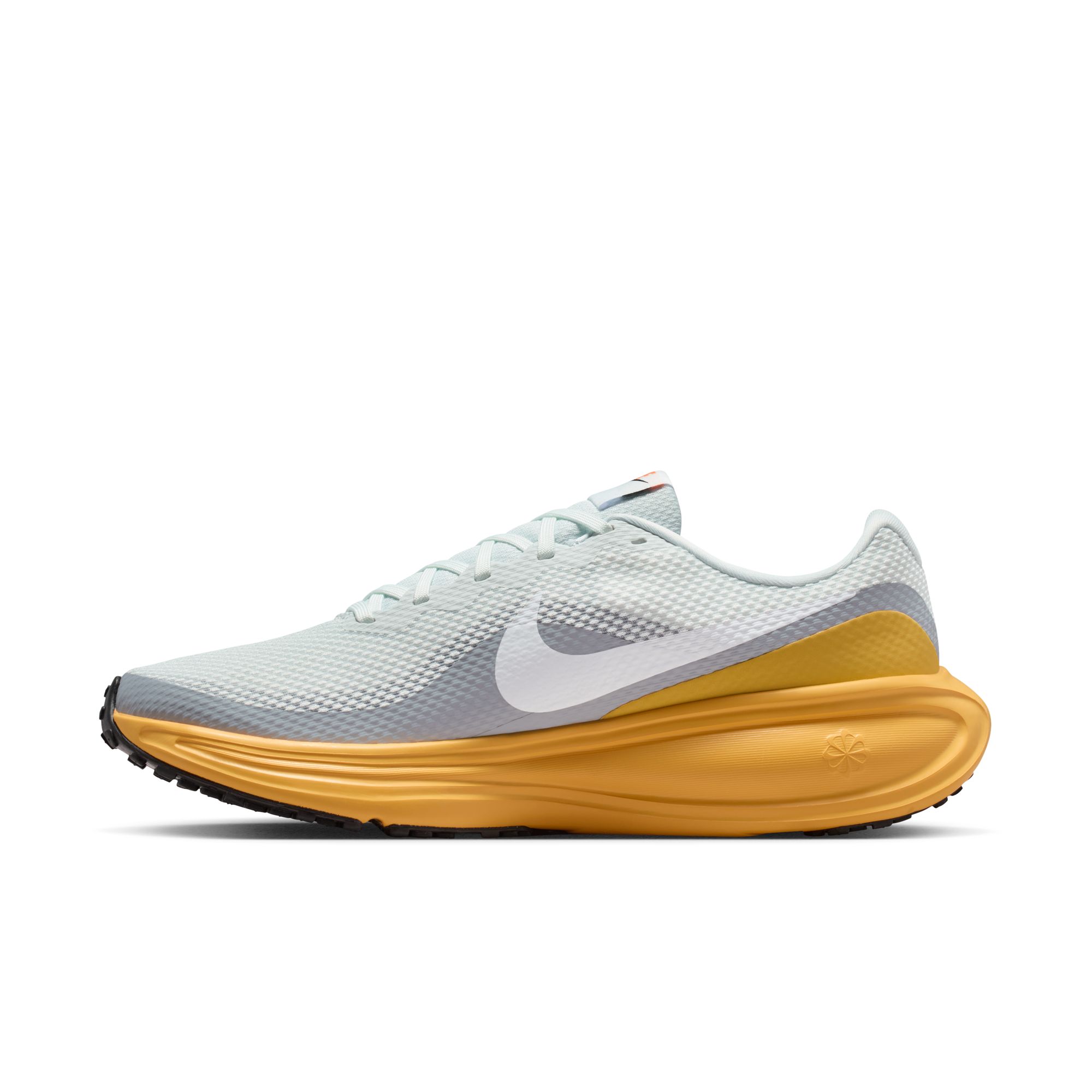 NIKE REVOLUTION 8