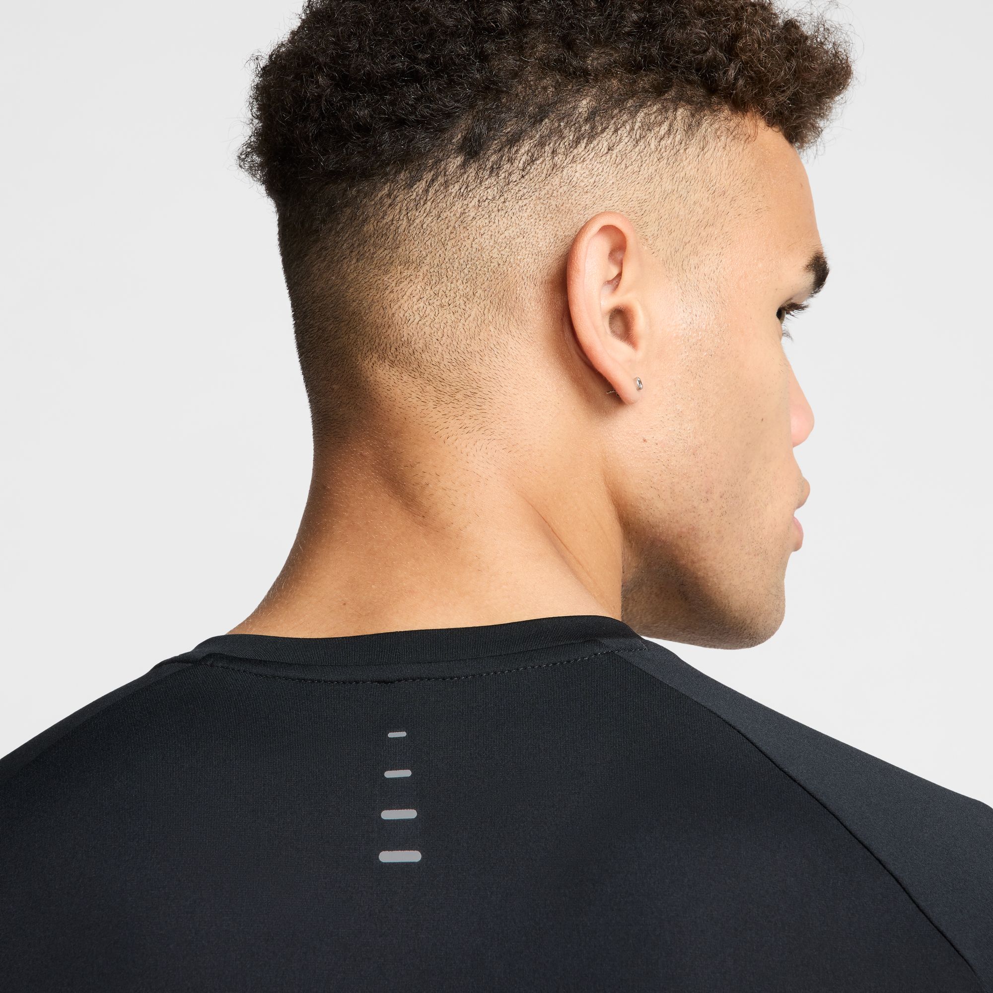 M NK DFADV STRIDE SS TOP