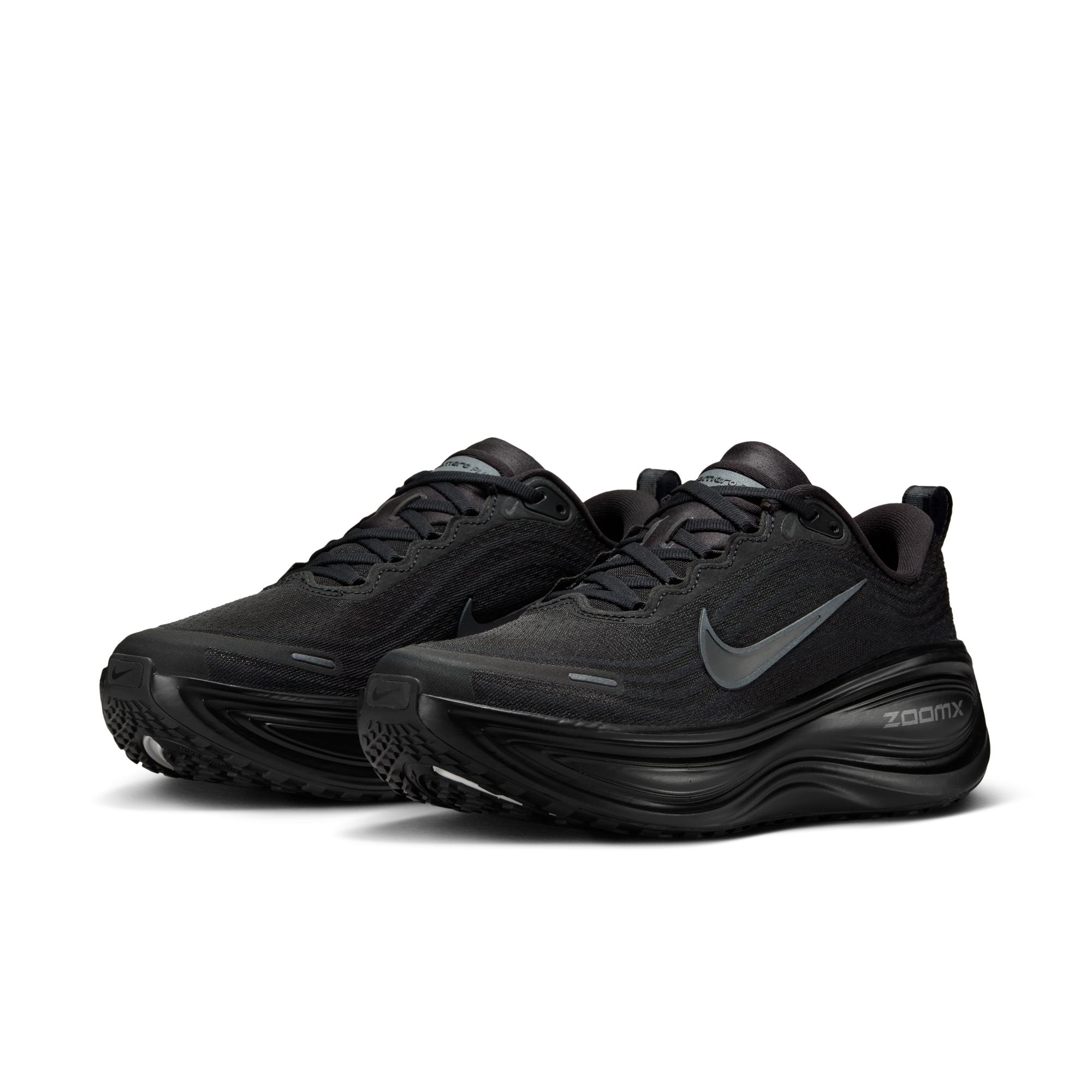 W NIKE VOMERO PLUS