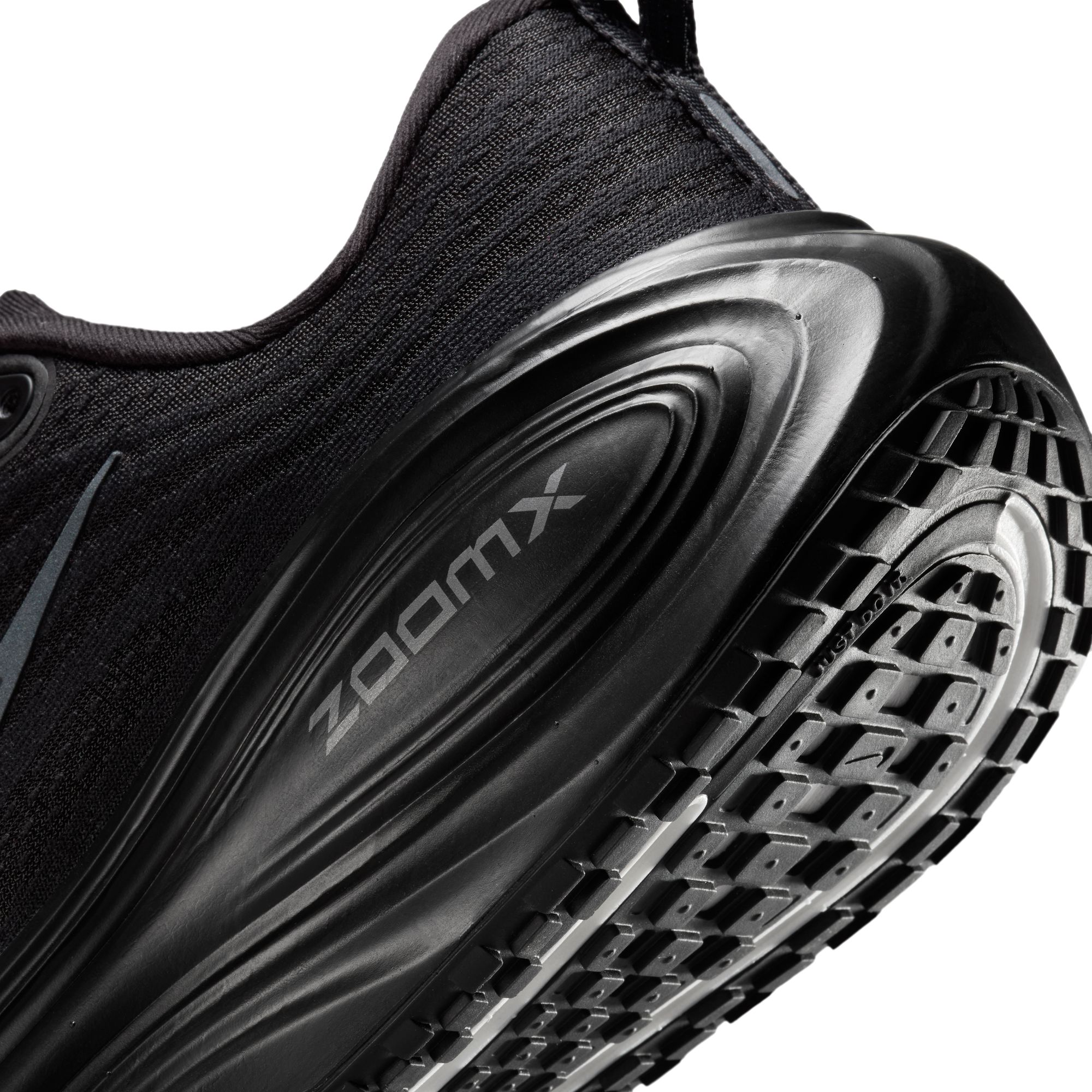 W NIKE VOMERO PLUS