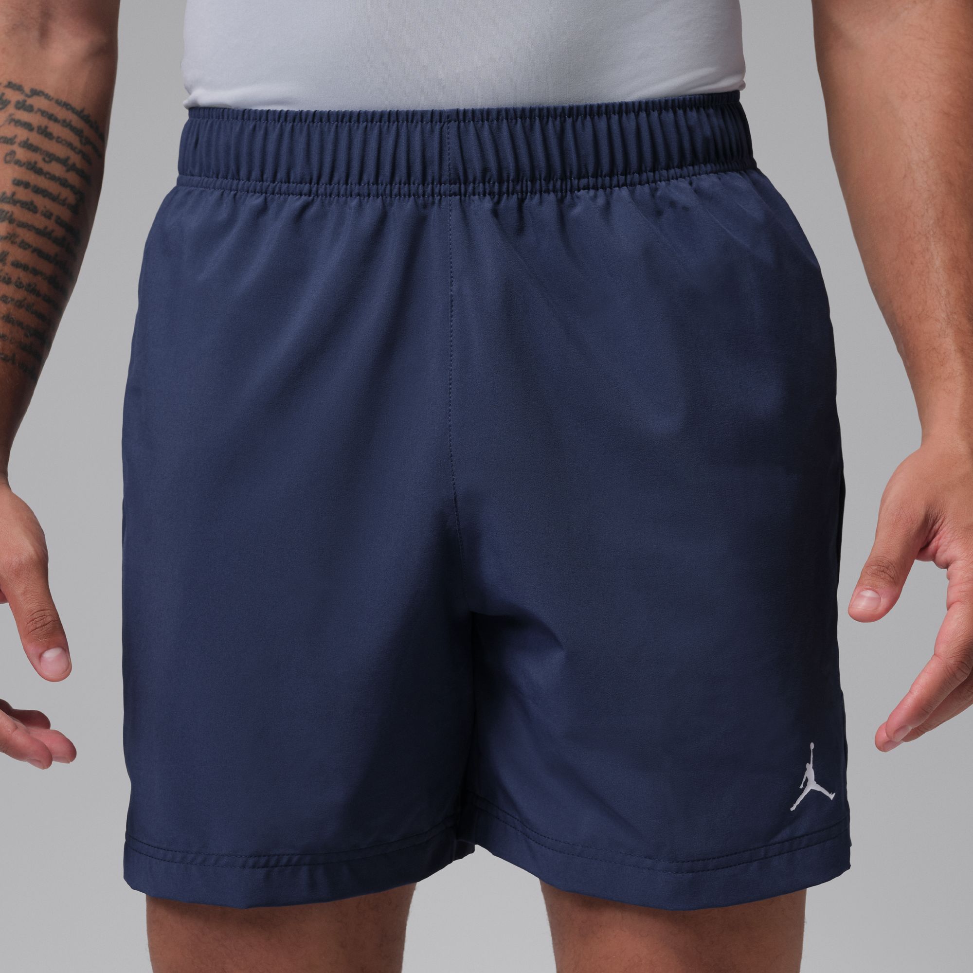 M J DF SPT ESS WVN SHORT