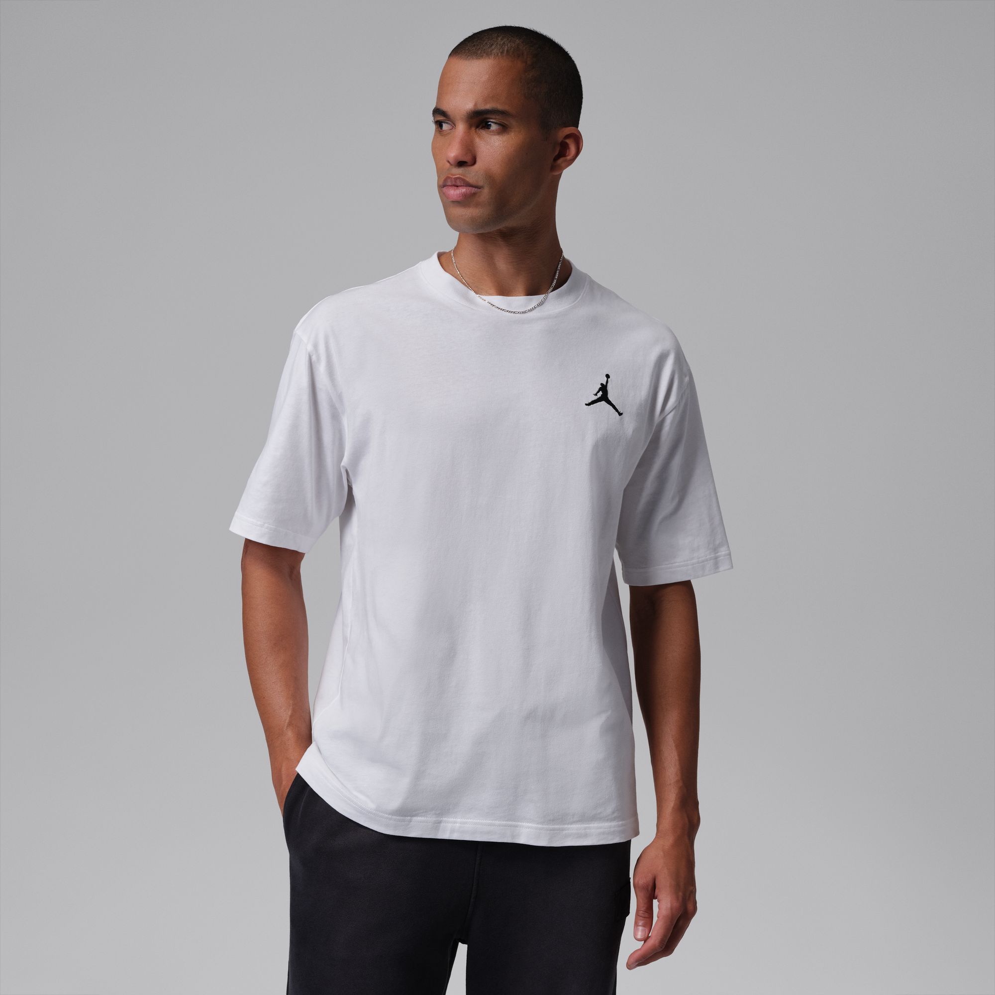 M J JUMPMAN EMB SS CREW