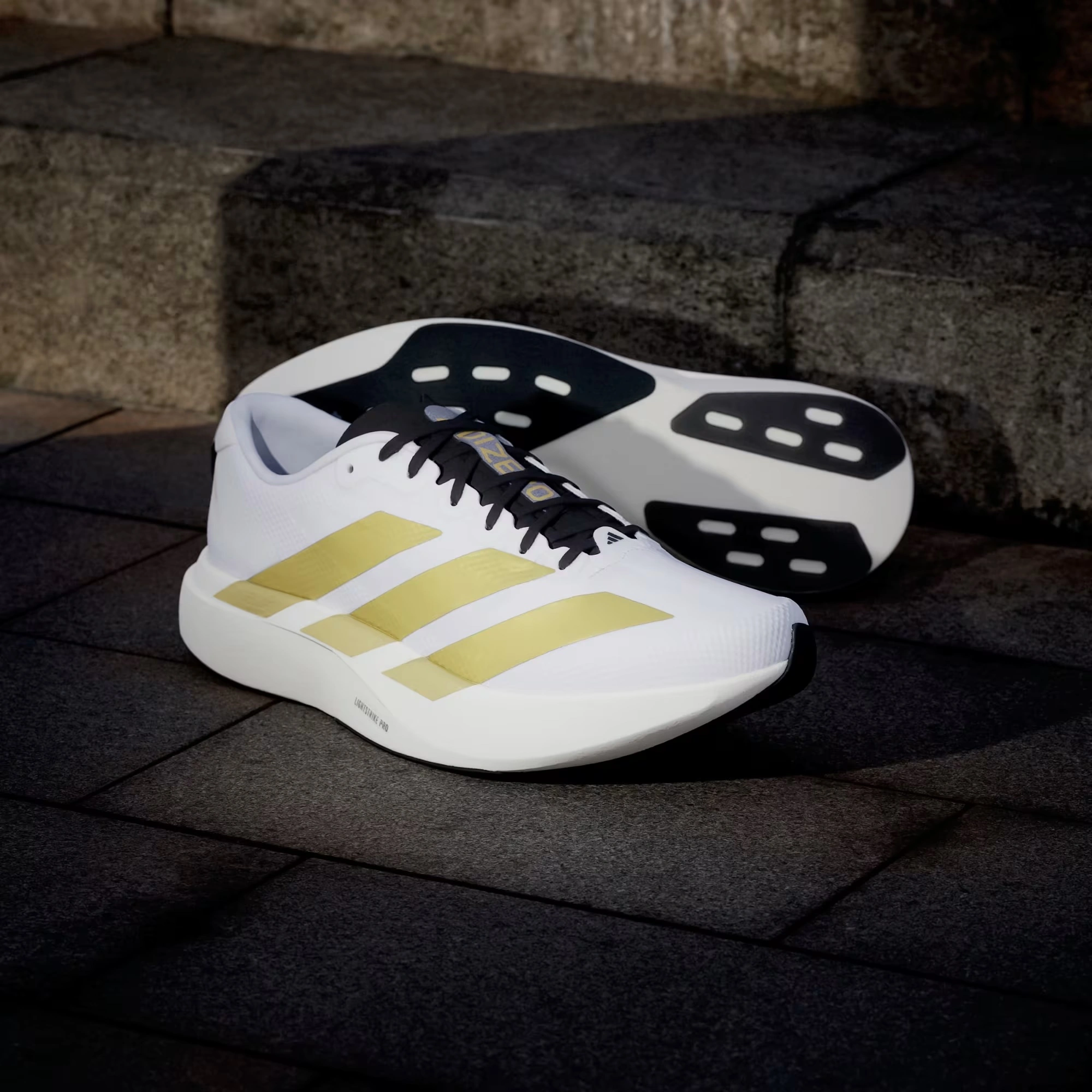 Adizero EVO SL WOVEN M