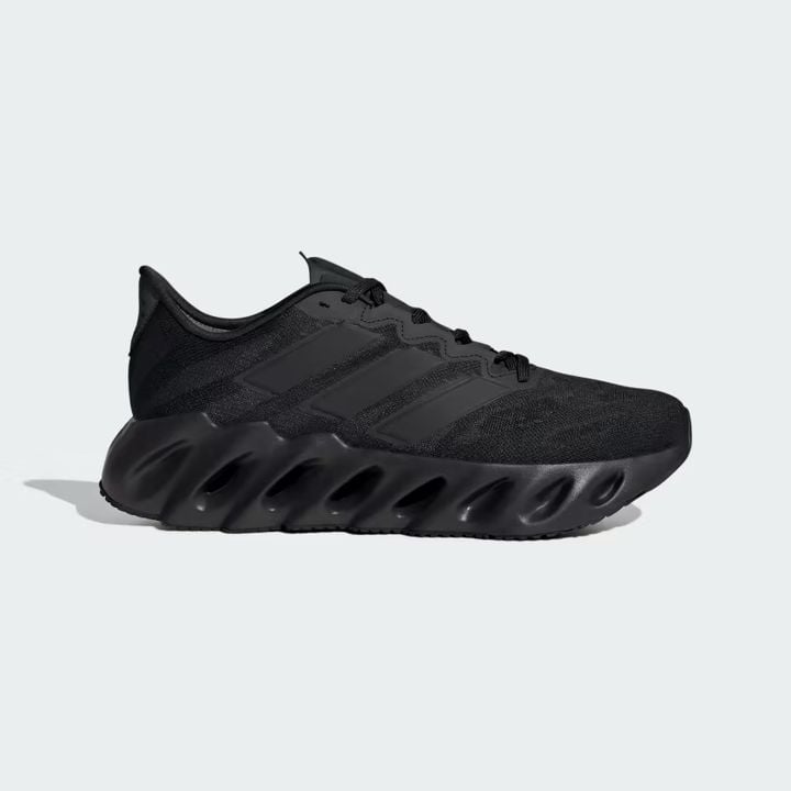 ADIDAS SWITCH FWD M CBLACK/CBLACK/CARBON