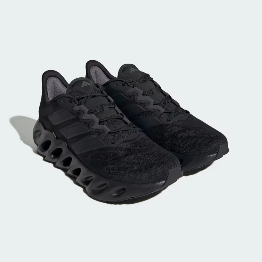 ADIDAS SWITCH FWD M CBLACK/CBLACK/CARBON